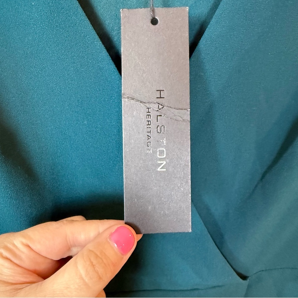 NWT Halston Heritage V-Neck Wrap Front Mini Dress in Dark Spruce - Size 4 - Picture 5 of 10